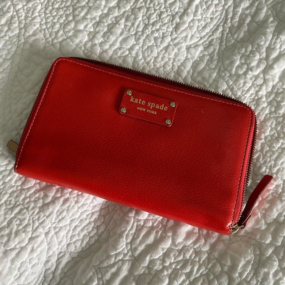 Kate spade organizational wallet